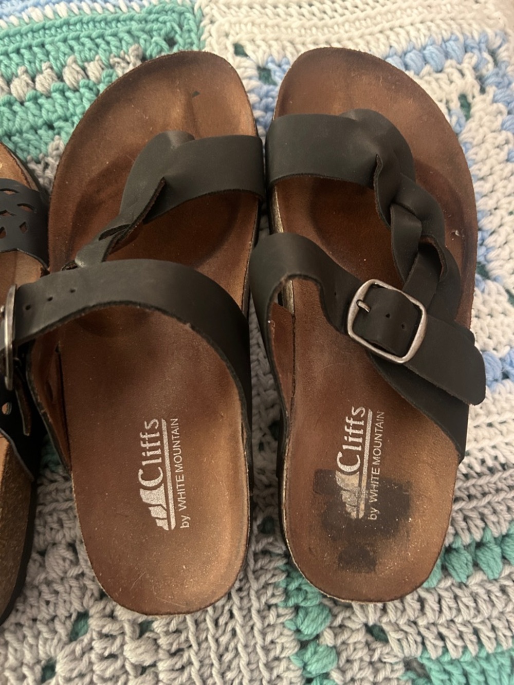 Cliffs by White Mountain size 6 one navy pair one brown size 6 - Picture 2 of 8